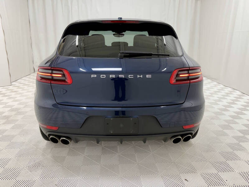 2016 Porsche Macan S
