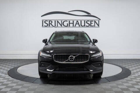 2024 Volvo V60 Cross Country B5 Plus