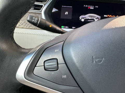 2013 Tesla Model S Performance