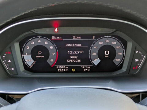 2022 Audi Q3 quattro S line Prem Plus 45 TFSI