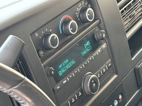 2017 Chevrolet Express LS 2500