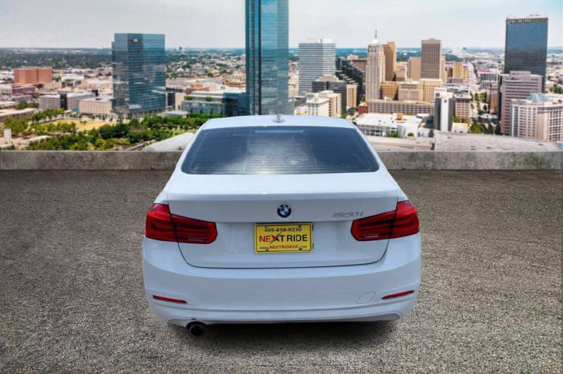 2018 BMW 3 Series 320i