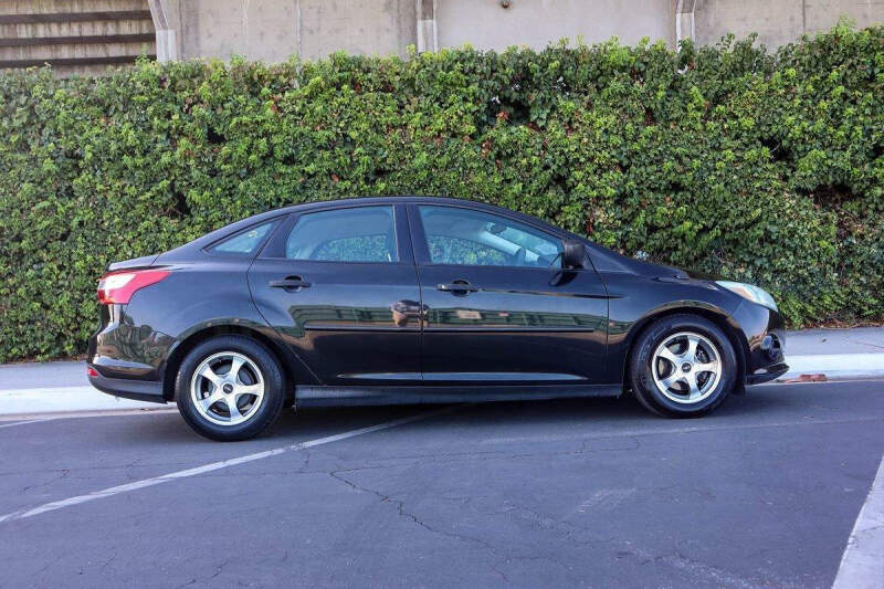 2012 Ford Focus S