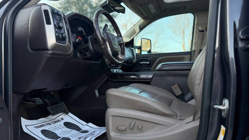 2015 GMC Sierra 2500HD Denali