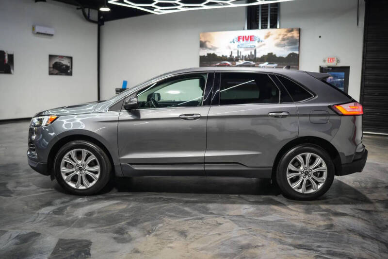 2023 Ford Edge Titanium