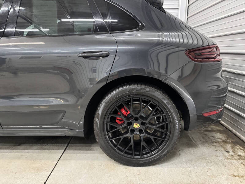 2018 Porsche Macan GTS