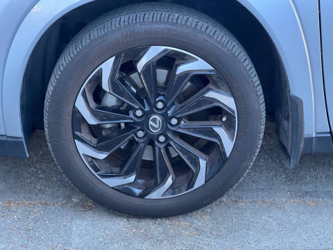 2024 Lexus UX 250h F SPORT Design