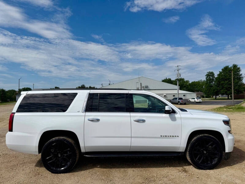 2019 Chevrolet Suburban LT