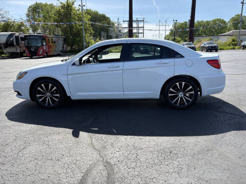 2013 Chrysler 200 Limited