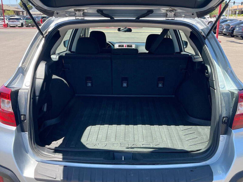 2019 Subaru Outback 2.5i