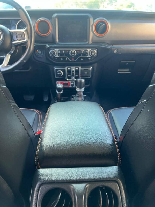 2022 Jeep Gladiator Mojave