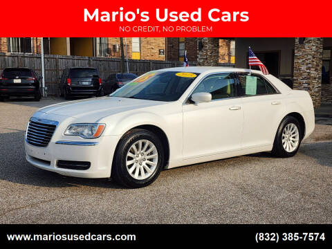 2013 Chrysler 300 for sale at Mario's Used Cars - Pasadena Location in Pasadena TX