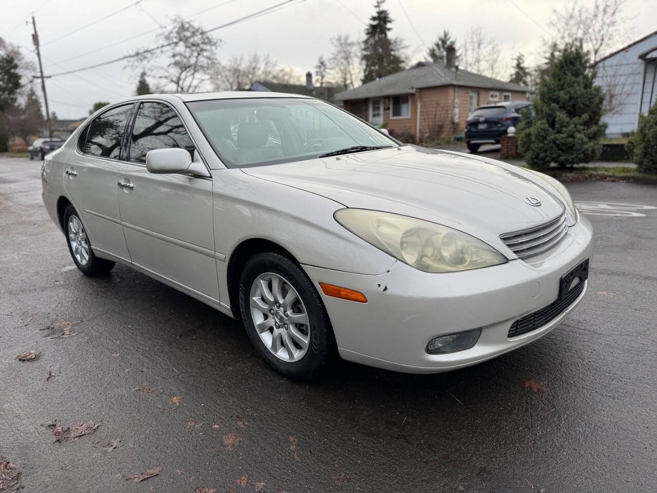 2003 Lexus ES 300 for sale at Carz Connect LLC in Portland, OR