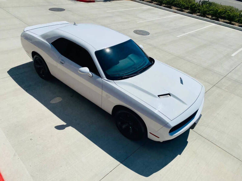 2020 Dodge Challenger SXT