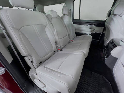 2024 Jeep Wagoneer