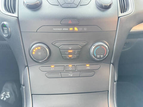 2019 Ford Edge SE