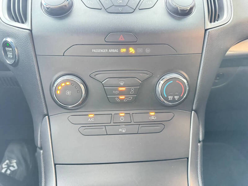 2019 Ford Edge SE