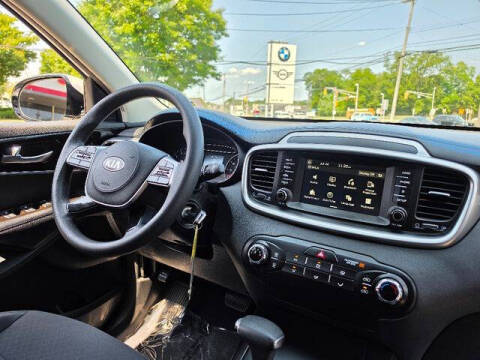 2019 Kia Sorento LX