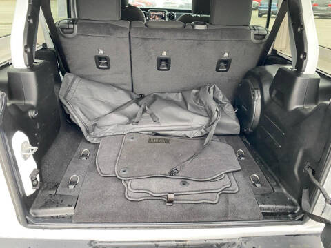 2023 Jeep Wrangler Sport Altitude