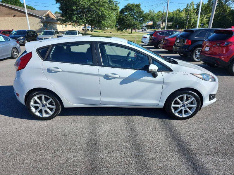 2016 Ford Fiesta SE