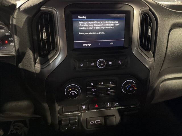 2022 Chevrolet Silverado 3500HD CC Work Truck