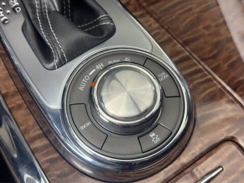 2017 Nissan Armada Platinum