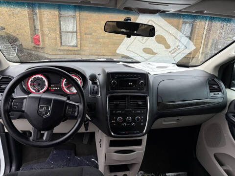 2016 Dodge Grand Caravan SXT Plus