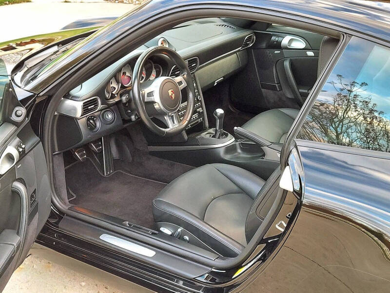 2010 Porsche 911 Carrera S