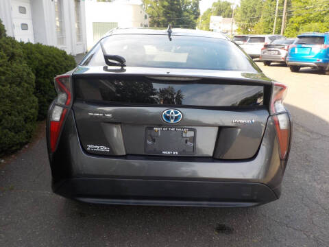 2016 Toyota Prius Two