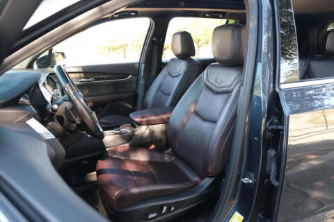 2020 Cadillac XT6 Premium Luxury