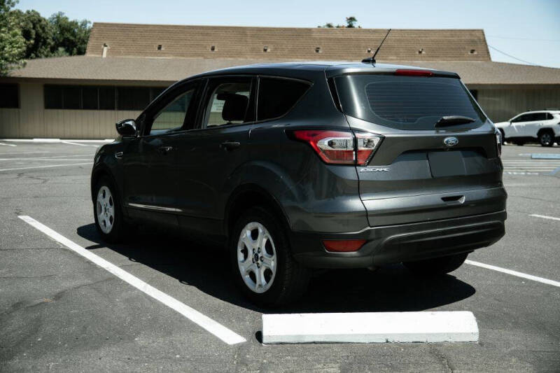 2017 Ford Escape S