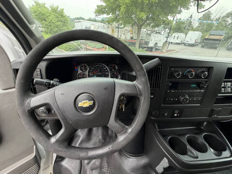 2017 Chevrolet Express 2500