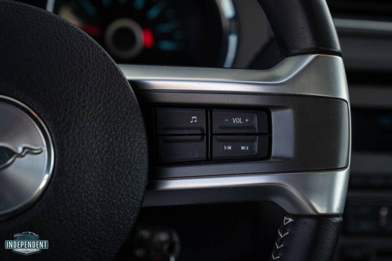 2014 Ford Mustang V6