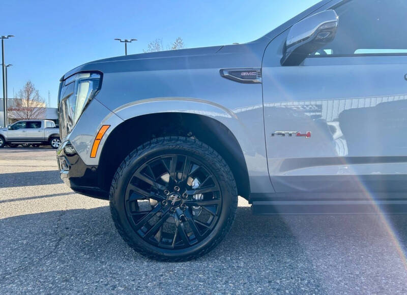 2025 GMC Yukon XL AT4