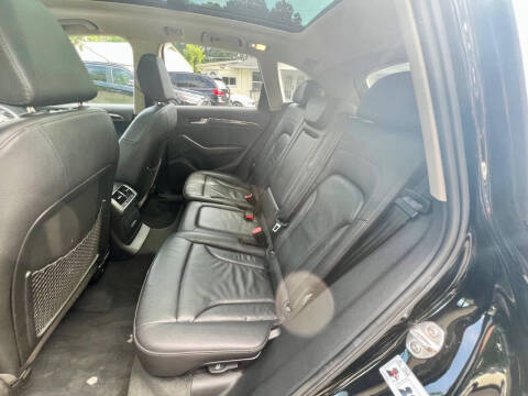 2012 Audi Q5 3.2 quattro Premium Plus