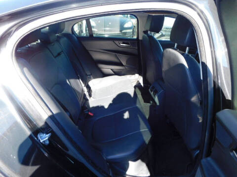 2017 Jaguar XE 25t Premium