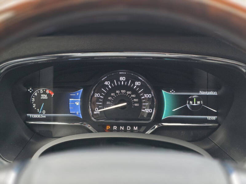 2016 Lincoln Navigator Select