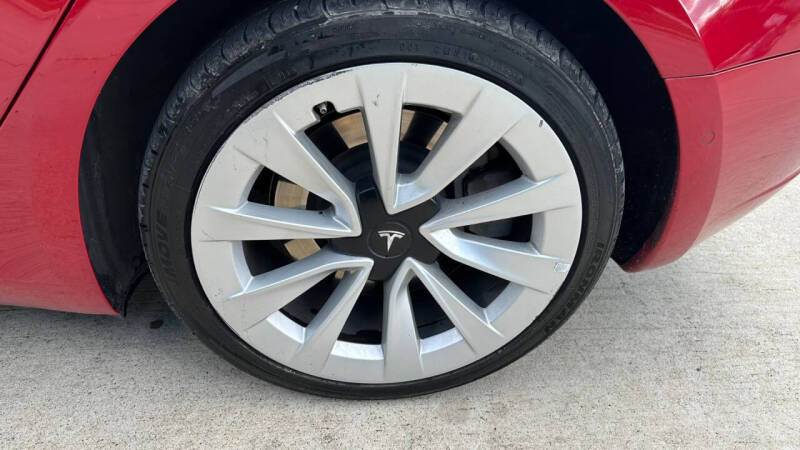 2022 Tesla Model 3 Long Range photo 40