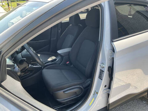 2022 Hyundai Kona SEL