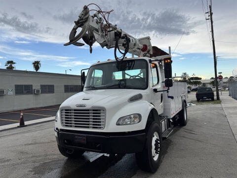 2017 Freightliner M2 106