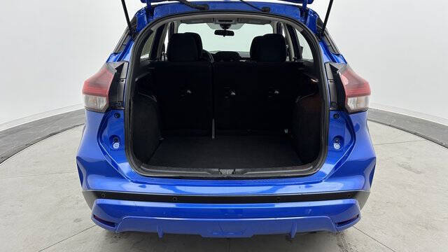 2022 Nissan Kicks SV