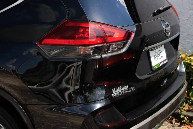 2019 Nissan Rogue SV