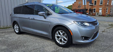 2020 Chrysler Pacifica Touring L