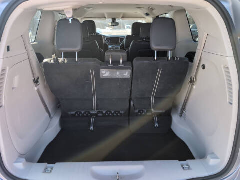 2017 Chrysler Pacifica Touring Plus