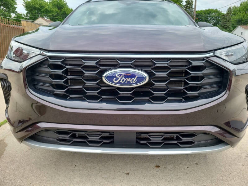 2023 Ford Escape ST-Line