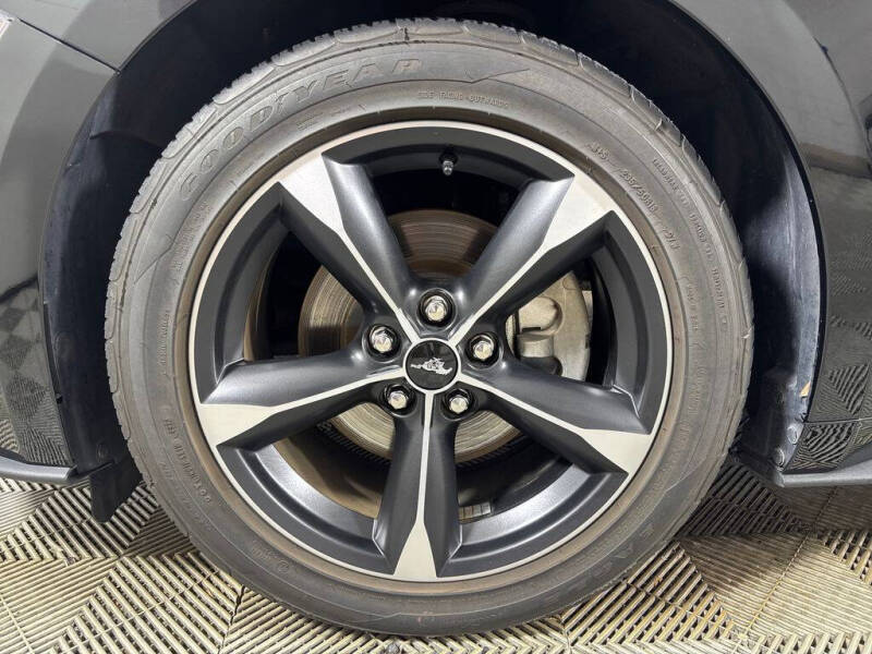 2023 Ford Mustang EcoBoost