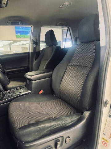 2016 Toyota 4Runner SR5