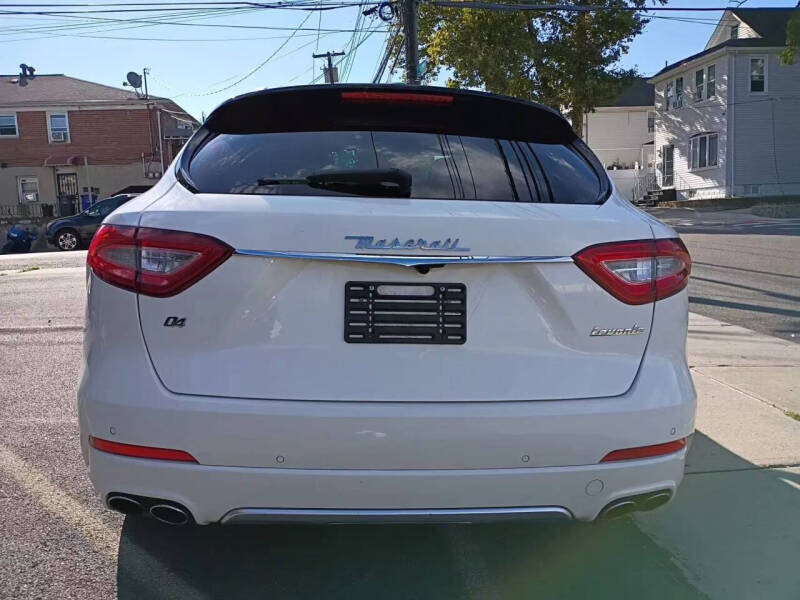 2018 Maserati Levante GranLusso