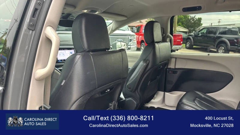 2022 Chrysler Pacifica Touring L