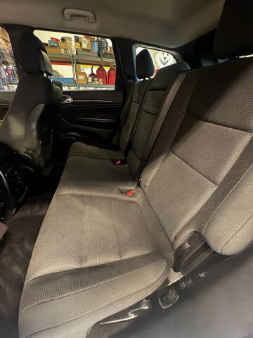 2011 Jeep Grand Cherokee Laredo